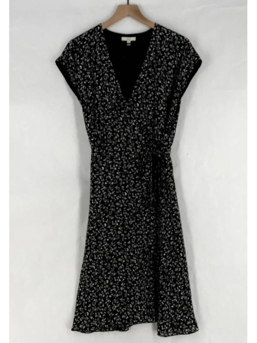 Joie Wrap Dress Womens Smallโ Black Dainty Floral